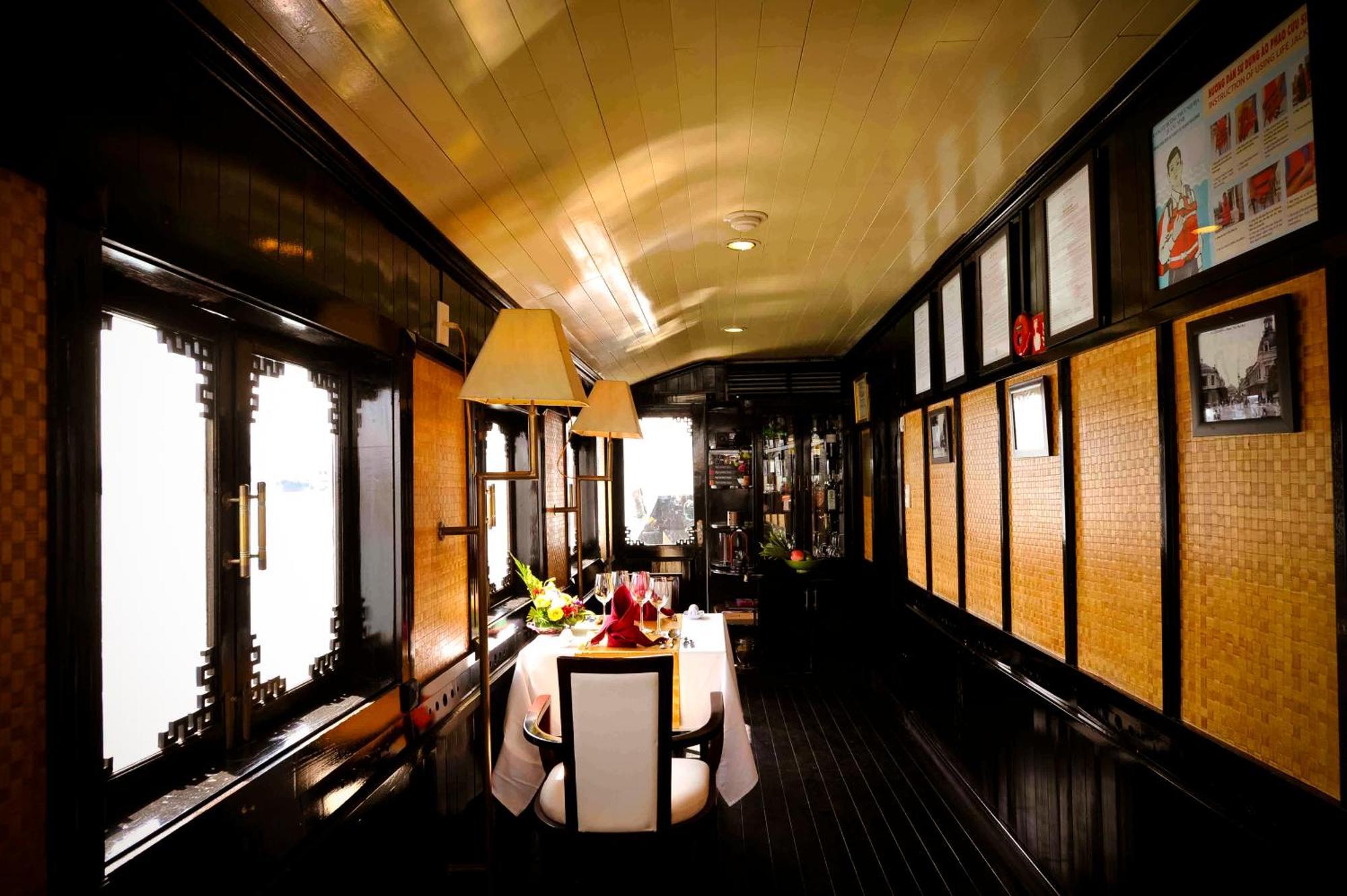Bhaya Legend Cruises Hotell Ha Long Rum bild