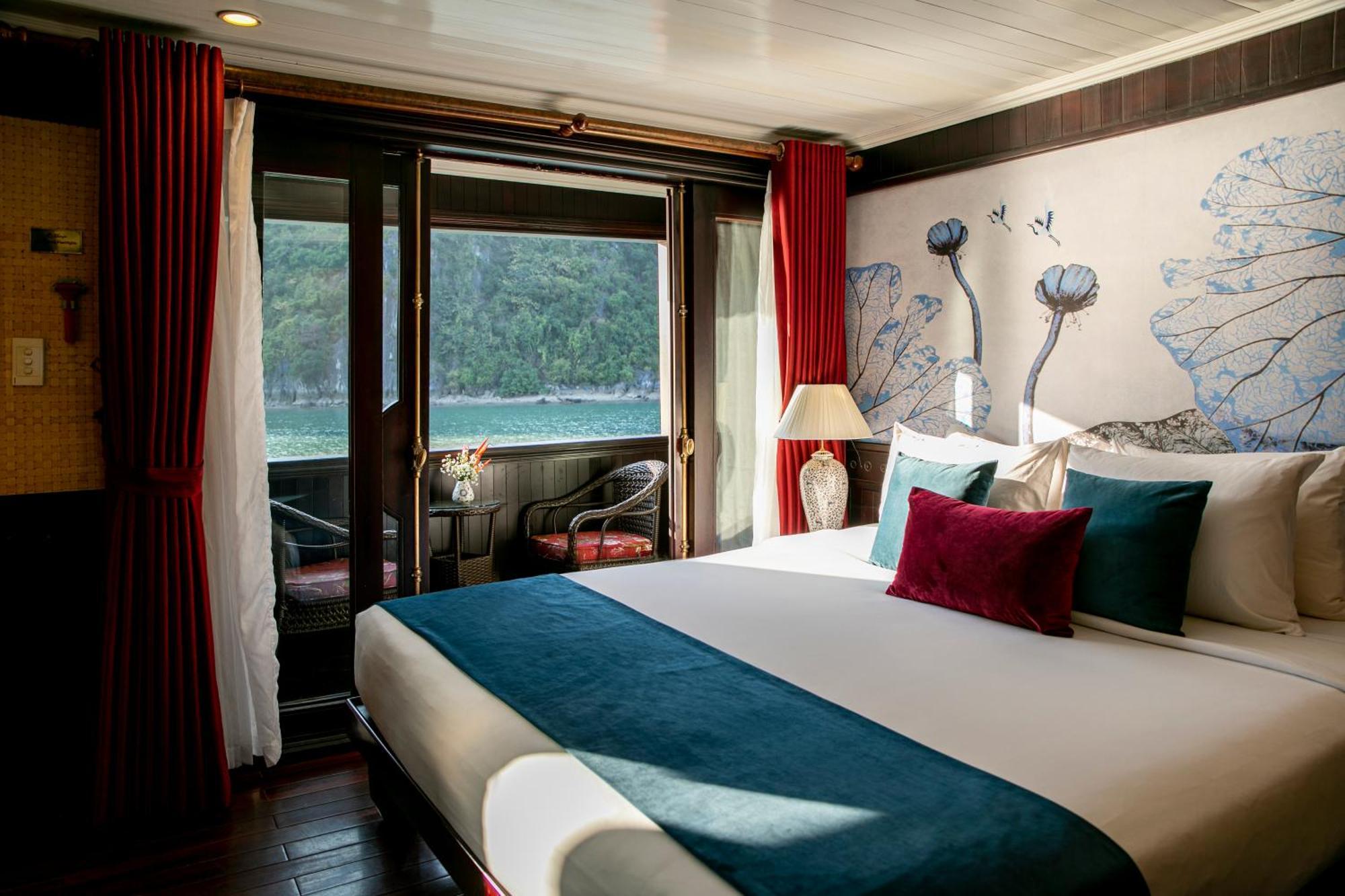 Bhaya Legend Cruises Hotell Ha Long Exteriör bild