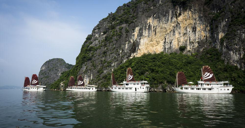 Bhaya Legend Cruises Hotell Ha Long Exteriör bild