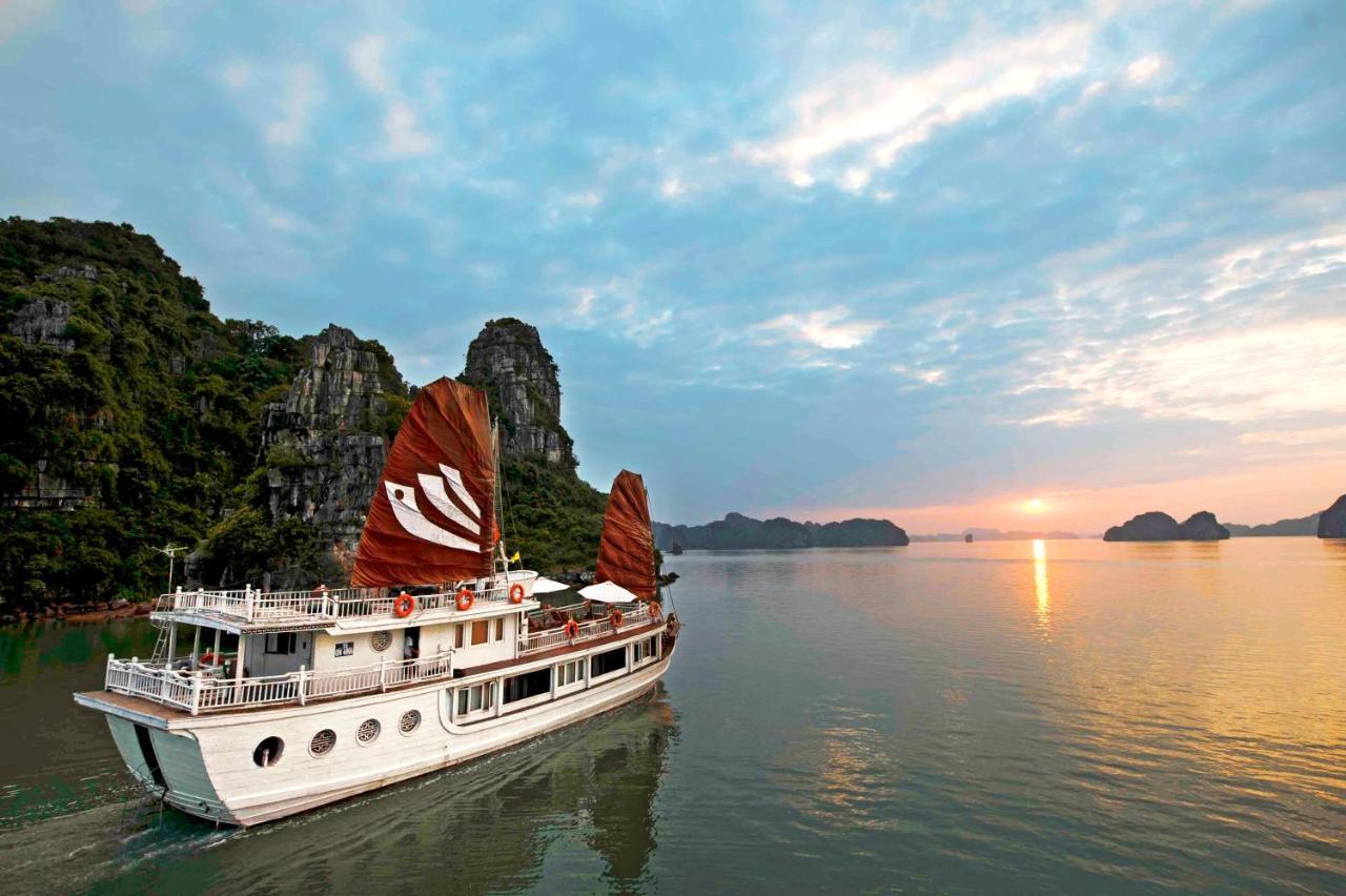 Bhaya Legend Cruises Hotell Ha Long Exteriör bild
